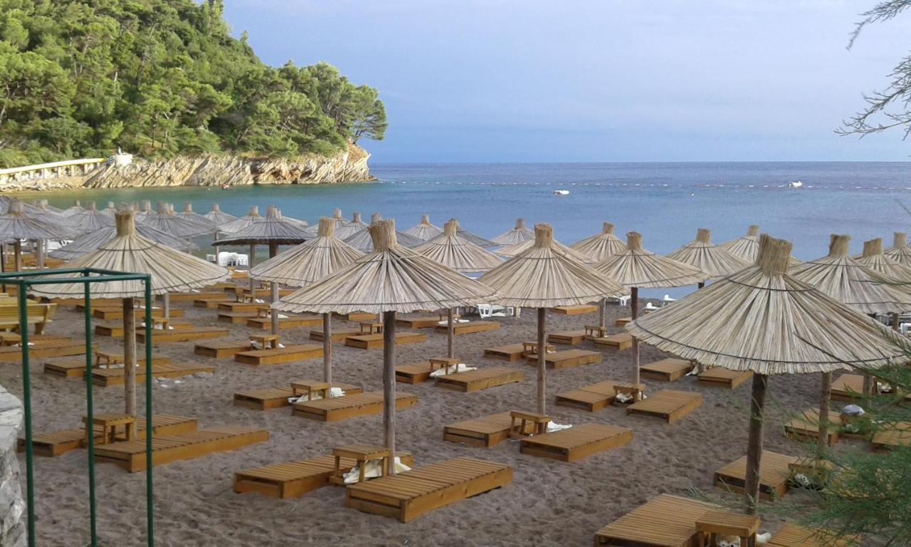 One-Bedroom Mediterranean Flat Near The Sea Petrovazzo Esterno foto